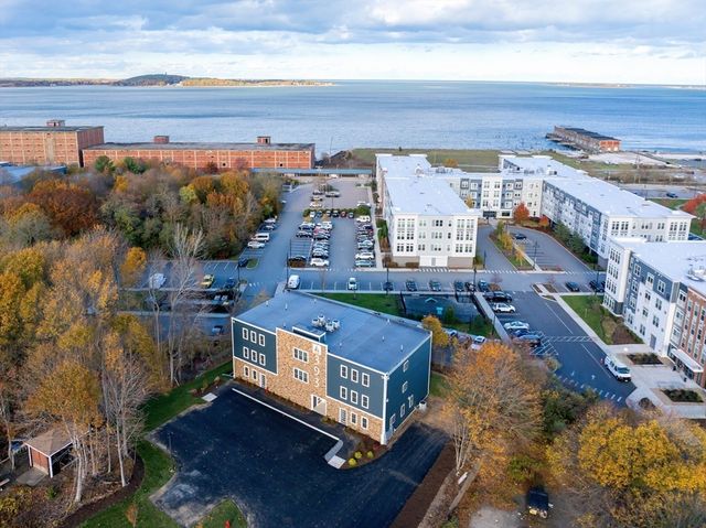 393 Court St 7, Plymouth, MA 02360