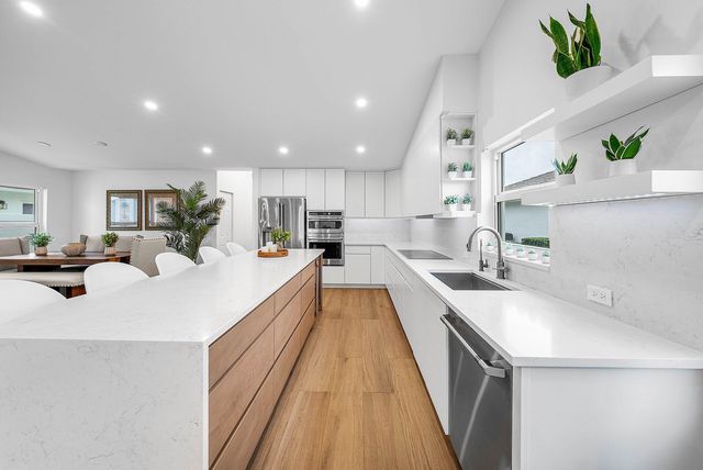 2721 Neaton Court, Wellington, FL 33414