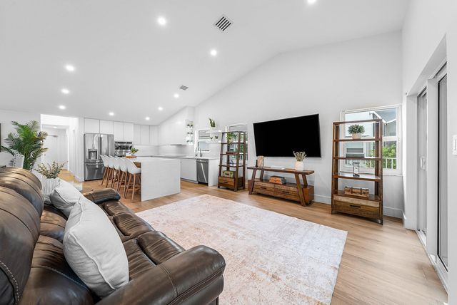 2721 Neaton Court, Wellington, FL 33414