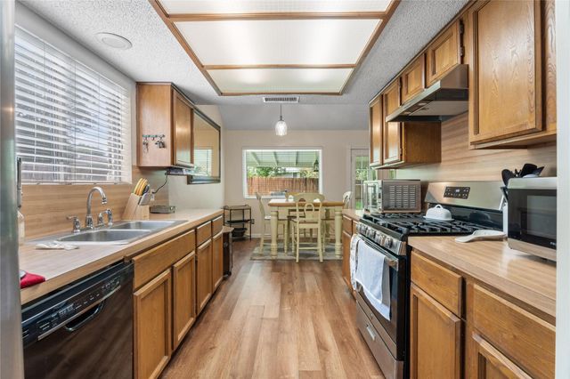 1606 Middleway RD, Pflugerville, TX 78660