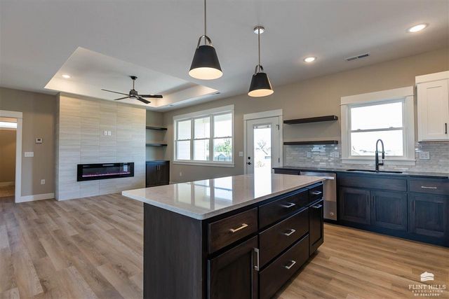 8840 Moonbug Lane, Manhattan, KS 66502