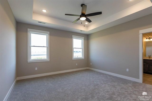 8840 Moonbug Lane, Manhattan, KS 66502