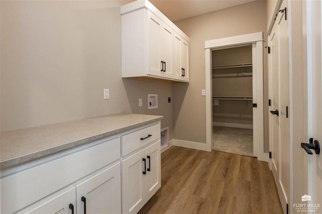 8840 Moonbug Lane, Manhattan, KS 66502