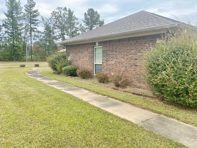 334 Grant 190009, White Hall, AR 71602