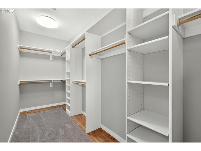 2480 Sw 75TH Ter, Portland, OR 97225