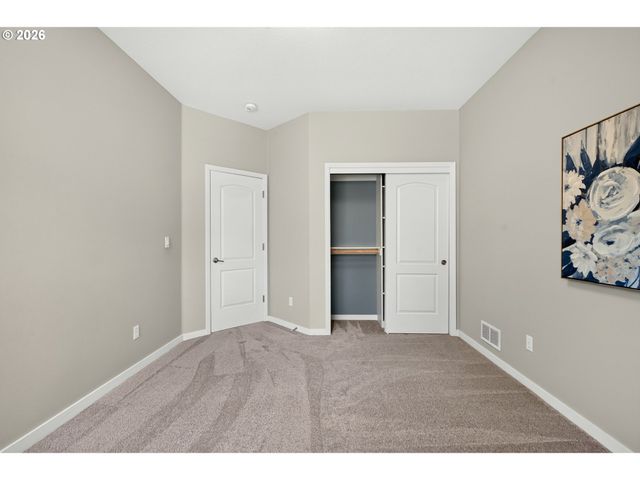 2480 Sw 75TH Ter, Portland, OR 97225