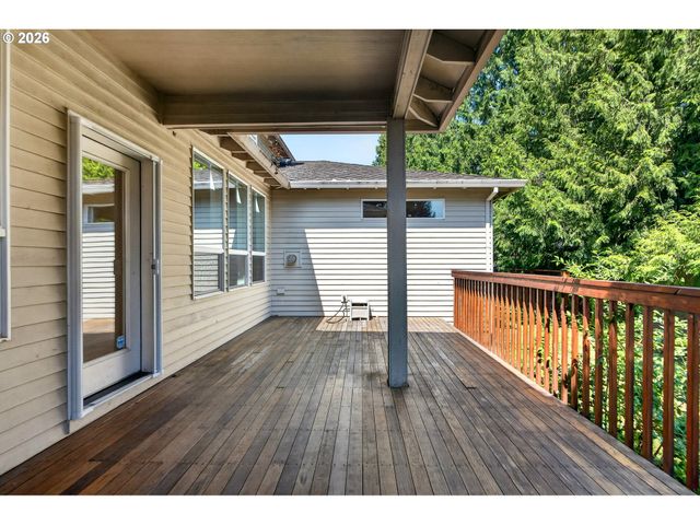 2480 Sw 75TH Ter, Portland, OR 97225