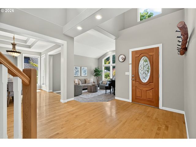 2480 Sw 75TH Ter, Portland, OR 97225