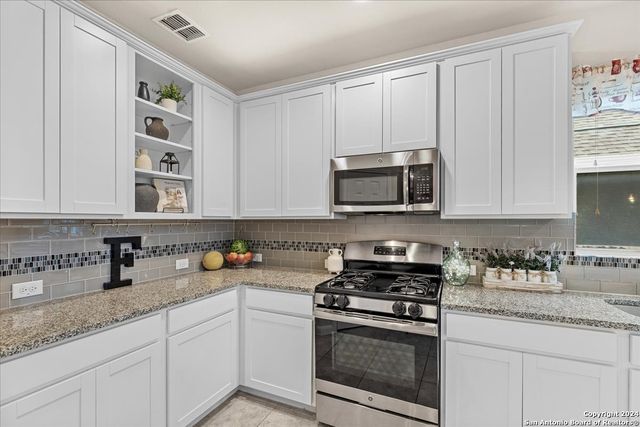 8722 Luckside, Schertz, TX 78154
