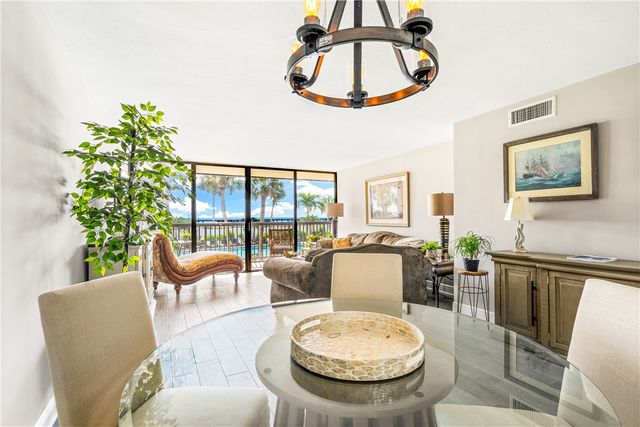 4141 Ocean Drive 208, Vero Beach, FL 32963