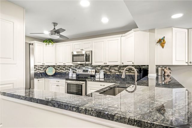 4141 Ocean Drive 208, Vero Beach, FL 32963