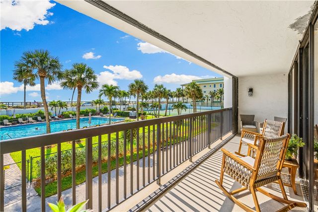 4141 Ocean Drive 208, Vero Beach, FL 32963