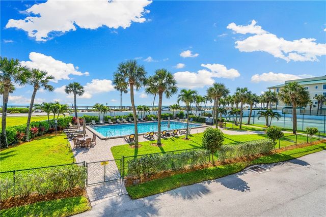 4141 Ocean Drive 208, Vero Beach, FL 32963