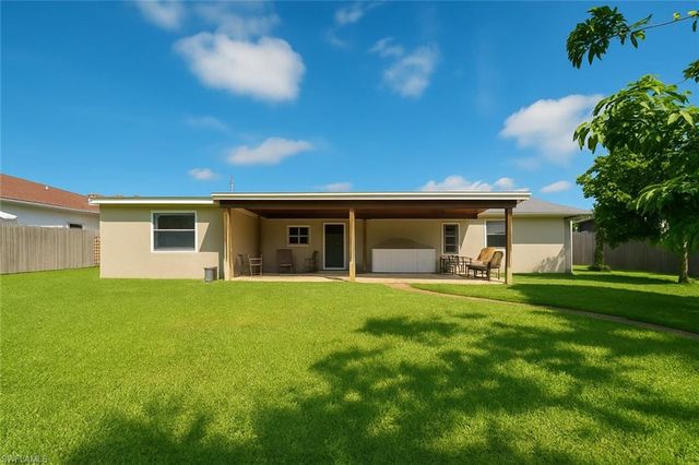 4706 25th AVE SW, Naples, FL 34116