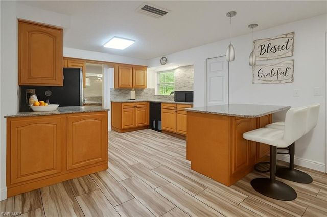 4706 25th AVE SW, Naples, FL 34116