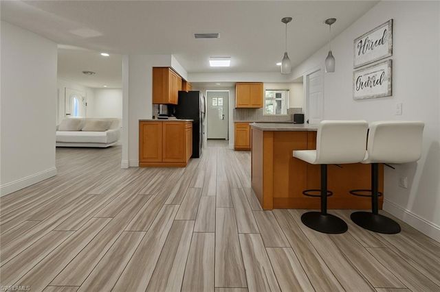 4706 25th AVE SW, Naples, FL 34116