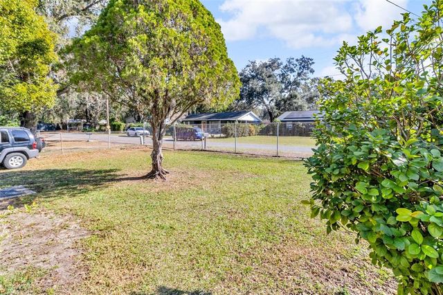 109 SHAREWOOD DRIVE, Valrico, FL 33594