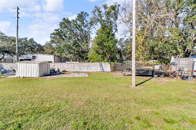 109 SHAREWOOD DRIVE, Valrico, FL 33594