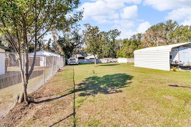 109 SHAREWOOD DRIVE, Valrico, FL 33594