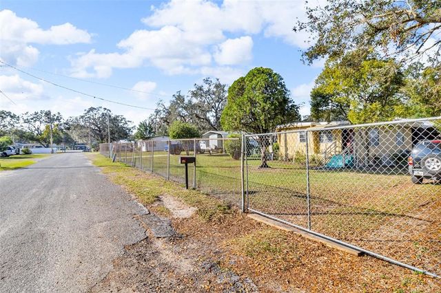 109 SHAREWOOD DRIVE, Valrico, FL 33594