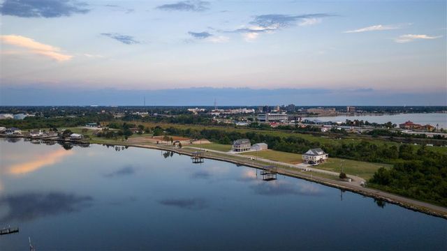 601 River Road, Lake Charles, LA 70601