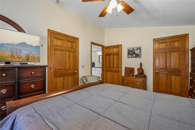 320 Shannock Road, South Kingstown, RI 02879