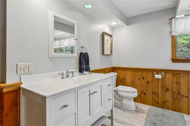 320 Shannock Road, South Kingstown, RI 02879