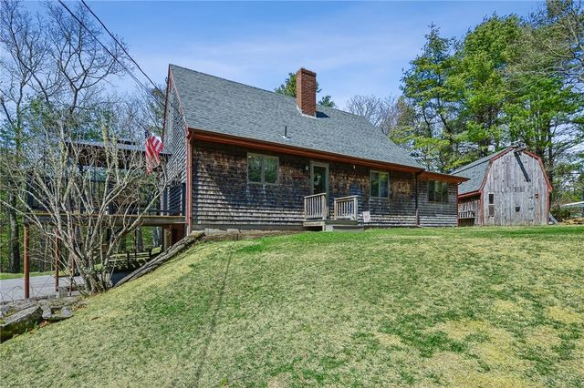 320 Shannock Road, South Kingstown, RI 02879