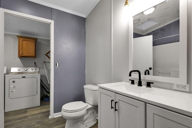 9304 Parkhurst Highway, Addison, MI 49220