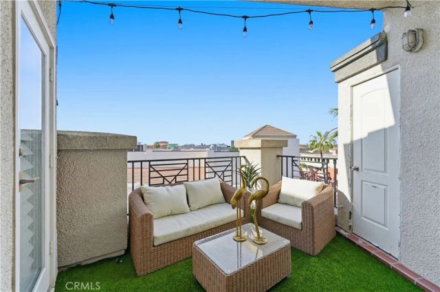 200 Pacific Coast Hwy 418, Huntington Beach, CA 92648