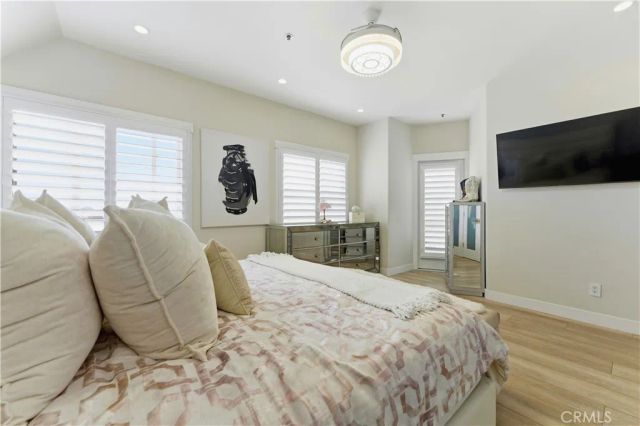 200 Pacific Coast Hwy 418, Huntington Beach, CA 92648