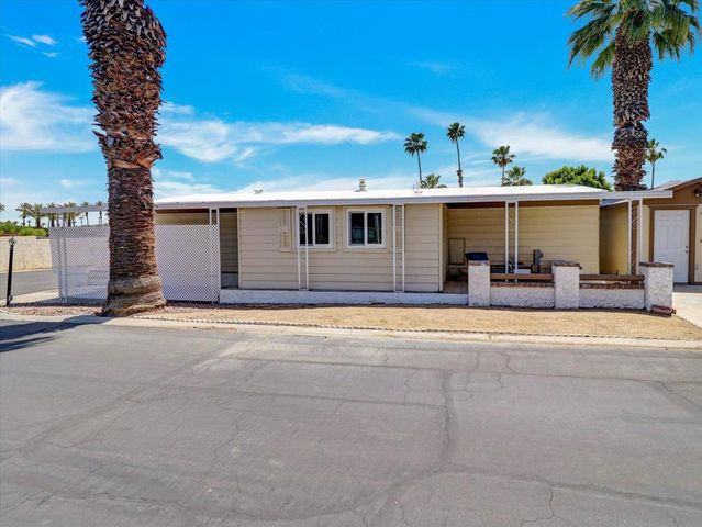 51555 Monroe Street 75, Indio, CA 92201