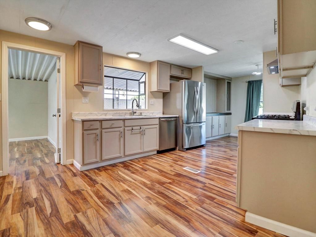 Image 17 of property listing at 51555 Monroe Street 75, Indio, CA 92201