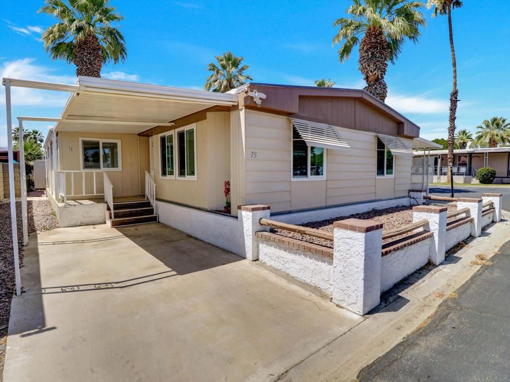 Image 2 of property listing at 51555 Monroe Street 75, Indio, CA 92201
