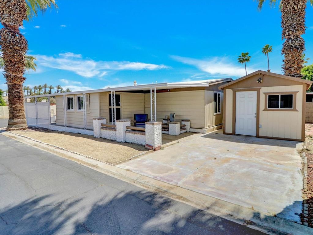 Image 7 of property listing at 51555 Monroe Street 75, Indio, CA 92201