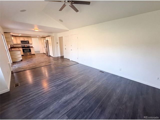 20890 E Sussex Ct, Parker, CO 80138