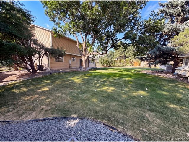 20890 E Sussex Ct, Parker, CO 80138