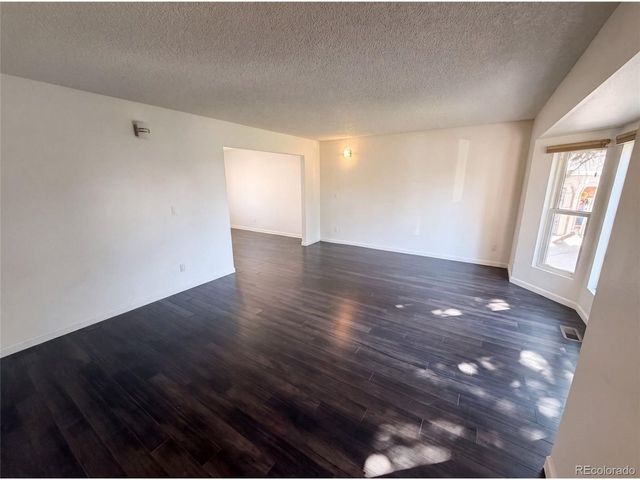 20890 E Sussex Ct, Parker, CO 80138