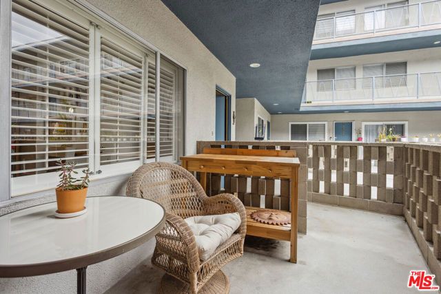 1126 N Central Avenue 112, Glendale, CA 91202