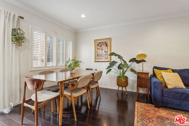 1126 N Central Avenue 112, Glendale, CA 91202