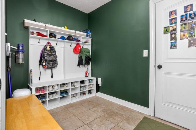 7247 Yarrow Run Road, Plain City, OH 43064
