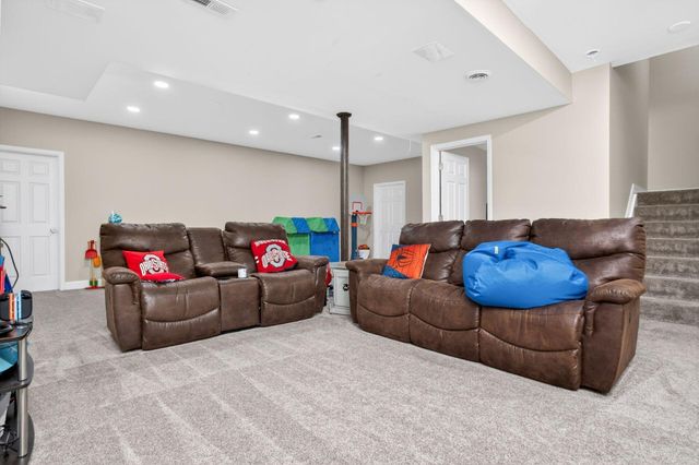 7247 Yarrow Run Road, Plain City, OH 43064