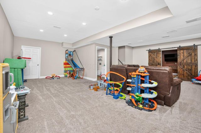 7247 Yarrow Run Road, Plain City, OH 43064