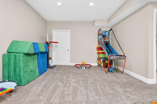 7247 Yarrow Run Road, Plain City, OH 43064