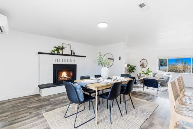 2723 Hillcrest Ln, Caldwell, ID 83605