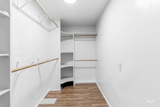 2723 Hillcrest Ln, Caldwell, ID 83605