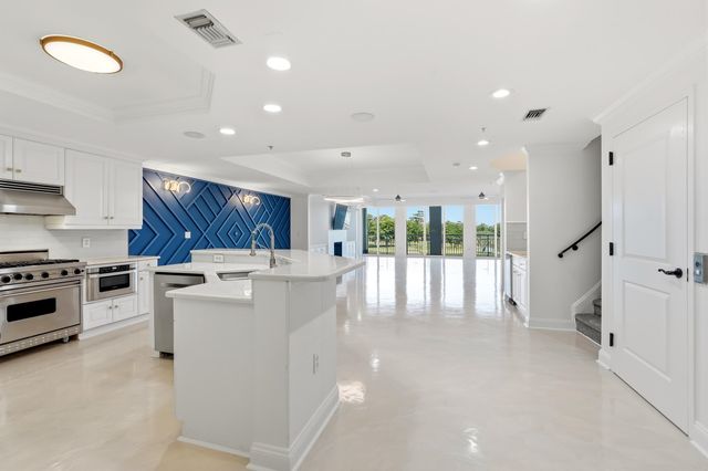 9547 Edgerton Dr Apt 103, Myrtle Beach, SC 29572