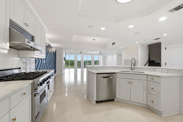 9547 Edgerton Dr Apt 103, Myrtle Beach, SC 29572