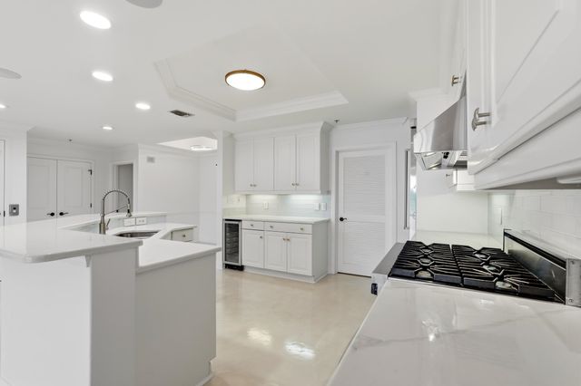 9547 Edgerton Dr Apt 103, Myrtle Beach, SC 29572
