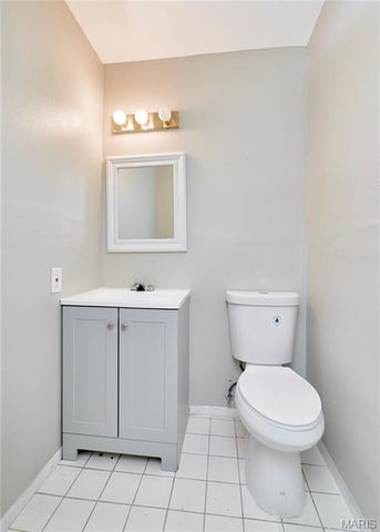 29 Mary Ann Court, Florissant, MO 63031